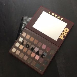 Lorac mega pro 1 eyeshadow palette ORIGINAL